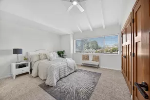 2290 Woodside Ln, Sacramento, CA 95825 - Photo 23