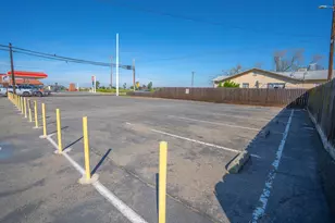 1725 E Pacheco Blvd, Los Banos, CA 93635 - Photo 7