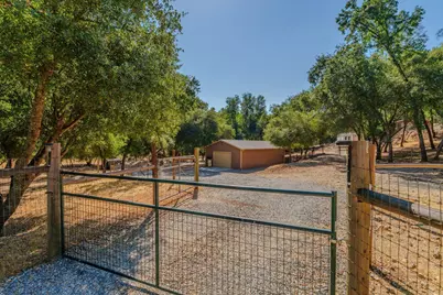 2988 Spring Hill Drive, San Andreas, CA 95249 - Photo 3