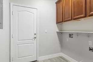 357 Wolfpack Ct, Patterson, CA 95363 - Photo 15