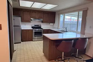 4004 Wyalong Way, Sacramento, CA 95826 - Photo 3