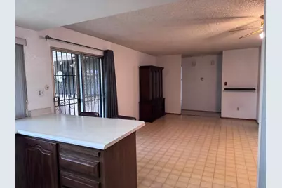 4004 Wyalong Way, Sacramento, CA 95826 - Photo 5