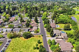 9130 Rancho Dr, Elk Grove, CA 95624 - Photo 59