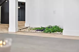 2712 Hinton Cir, Elk Grove, CA 95758 - Photo 5