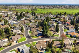 9260 Whittemore Dr, Elk Grove, CA 95624 - Photo 63