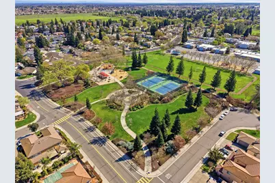 9260 Whittemore Drive, Elk Grove, CA 95624 - Photo 71