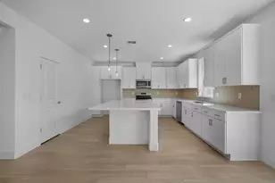 7724 Congaree Wy, Sacramento, CA 95829 - Photo 3