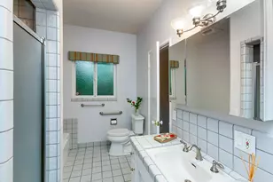 1060 W Monterey Ave, Stockton, CA 95204 - Photo 47