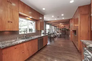 1060 W Monterey Ave, Stockton, CA 95204 - Photo 27