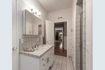 1060 W Monterey Avenue, Stockton, CA 95204 - Photo 49