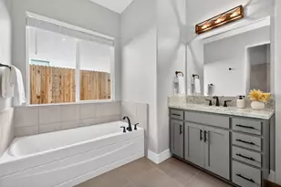 1097 Camarillo Dr, Roseville, CA 95747 - Photo 9