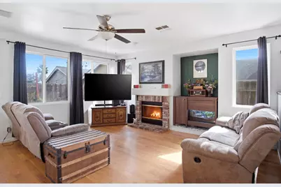 323 Nutcrest Court, Oakdale, CA 95361 - Photo 17