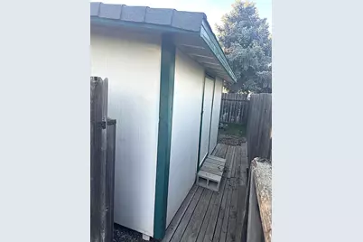 9112 Grove Street, Elk Grove, CA 95624 - Photo 19