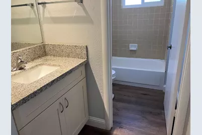 6913 Greenhaven Drive, Sacramento, CA 95831 - Photo 11