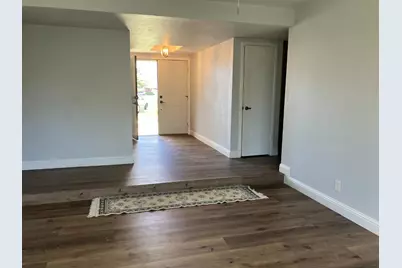 6913 Greenhaven Drive, Sacramento, CA 95831 - Photo 3