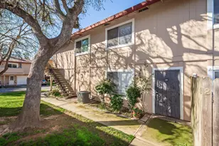 5736 Shadow Creek Dr, Sacramento, CA 95841 - Photo 3