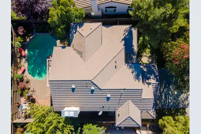 4035 Meadow Wood Drive, El Dorado Hills, CA 95762 - Photo 13