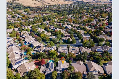 4035 Meadow Wood Drive, El Dorado Hills, CA 95762 - Photo 17