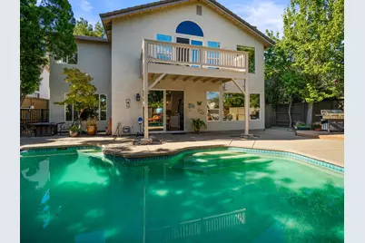 4035 Meadow Wood Drive, El Dorado Hills, CA 95762 - Photo 11