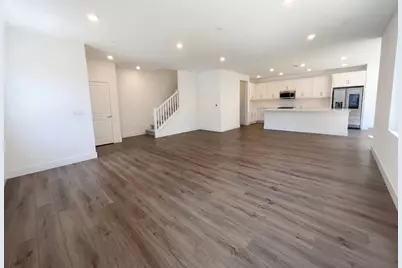 408 N Palm Springs Way, Tracy, CA 95391 - Photo 9