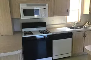 992 Iroquois Cir, Copperopolis, CA 95228 - Photo 9