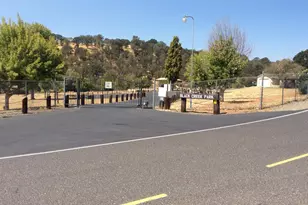 992 Iroquois Cir, Copperopolis, CA 95228 - Photo 17