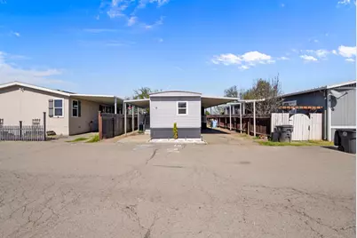 S Highway 99 #10, Manteca, CA 95336 - Photo 17