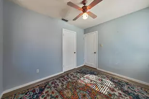 4980 Alcott Dr, Sacramento, CA 95820 - Photo 25