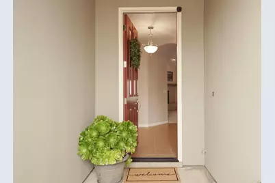 954 Stampede Trail, Galt, CA 95632 - Photo 5