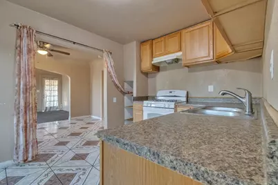 615 Burkett, Stockton, CA 95205 - Photo 21