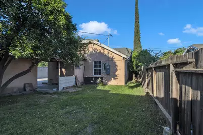 615 Burkett, Stockton, CA 95205 - Photo 47