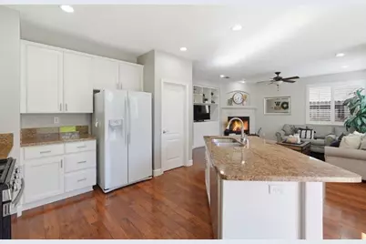 877 Lavastone Drive, Lincoln, CA 95648 - Photo 15