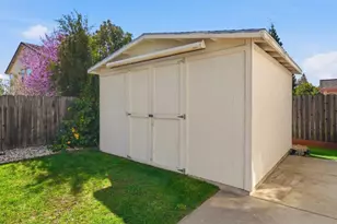 877 Lavastone Dr, Lincoln, CA 95648 - Photo 45