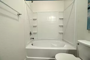 469 Central Pacific St, Lathrop, CA 95330 - Photo 21