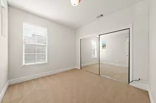 5960 Park Village St, Sacramento, CA 95822 - Photo 21