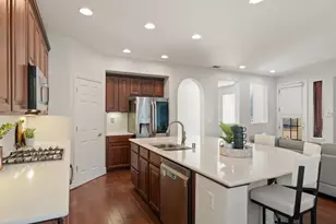 5960 Park Village St, Sacramento, CA 95822 - Photo 15