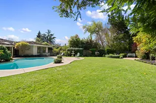 1574 Barnett Cir, Carmichael, CA 95608 - Photo 37