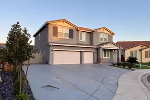 2038 W Gunner Pl, Manteca, CA 95337 - Photo 3