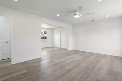 525 Eureka Avenue, Lodi, CA 95240 - Photo 5