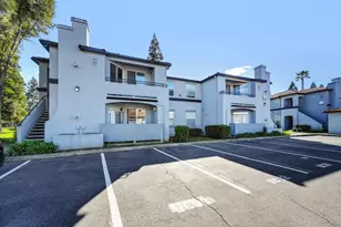 5201 Laguna Oaks Dr, Elk Grove, CA 95758 - Photo 3