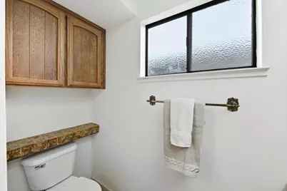 7987 Kingswood Drive, Citrus Heights, CA 95610 - Photo 27