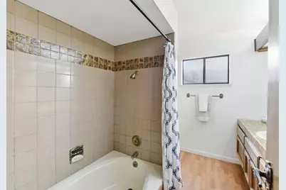 7987 Kingswood Drive, Citrus Heights, CA 95610 - Photo 25