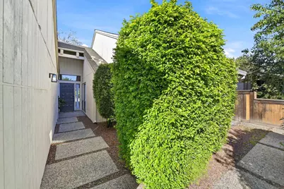 7987 Kingswood Drive, Citrus Heights, CA 95610 - Photo 45