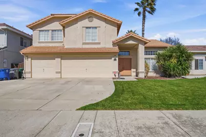 884 Kathy Court, Los Banos, CA 93635 - Photo 1