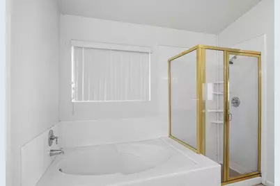 884 Kathy Court, Los Banos, CA 93635 - Photo 23