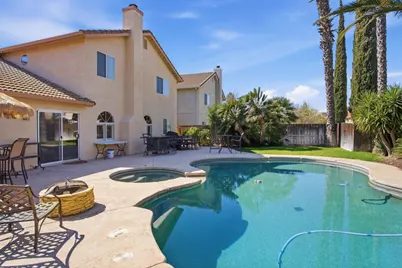 884 Kathy Court, Los Banos, CA 93635 - Photo 1