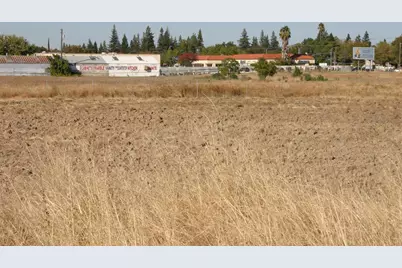 7235 Watt Avenue, North Highlands, CA 95660 - Photo 3