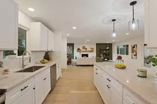 304 Alta Vista Ave, Roseville, CA 95678 - Photo 3
