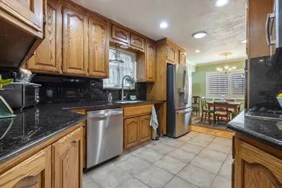 2241 Rochelle Avenue, Turlock, CA 95382 - Photo 15