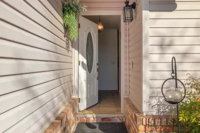 2241 Rochelle Avenue, Turlock, CA 95382 - Photo 5